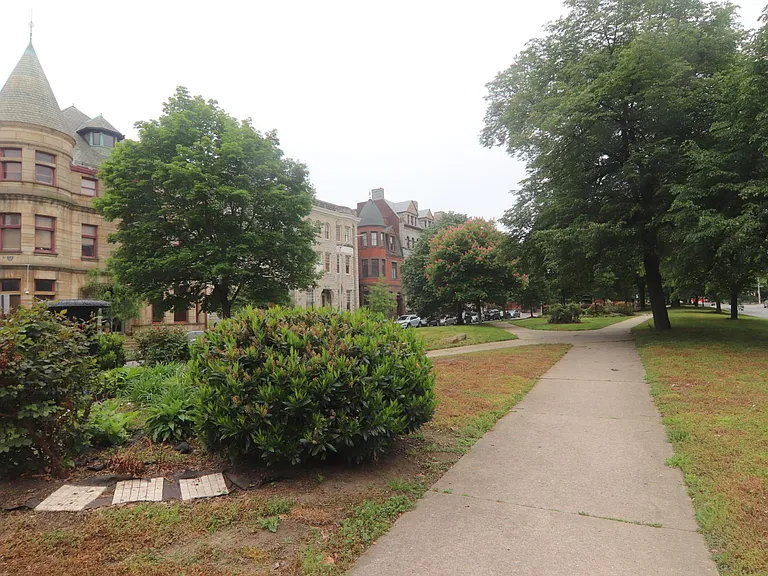 1614 Bolton St #3 — Photo 22