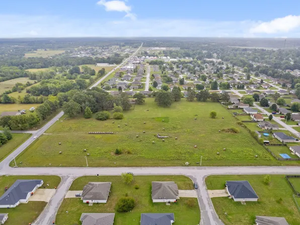 7830 Snow Drop Avenue, Clever, MO 65631