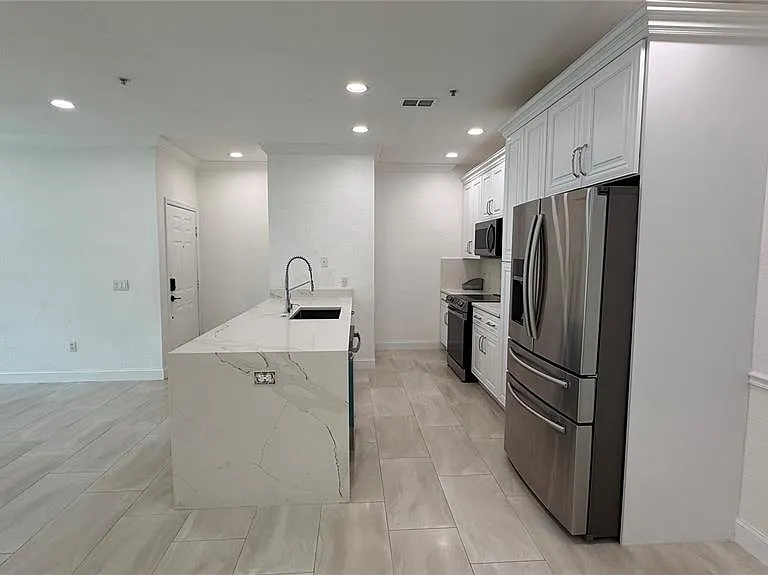 16303 Enclave Village Dr #103 — Photo 8