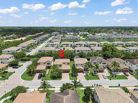 3rd image of 8899 WILLOW COVE Lane