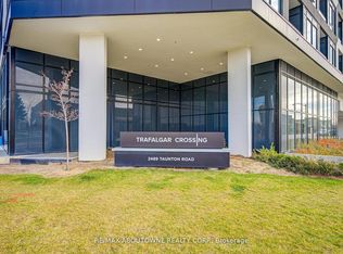 2489 Taunton Rd #1313, Oakville, ON L6H 0L3