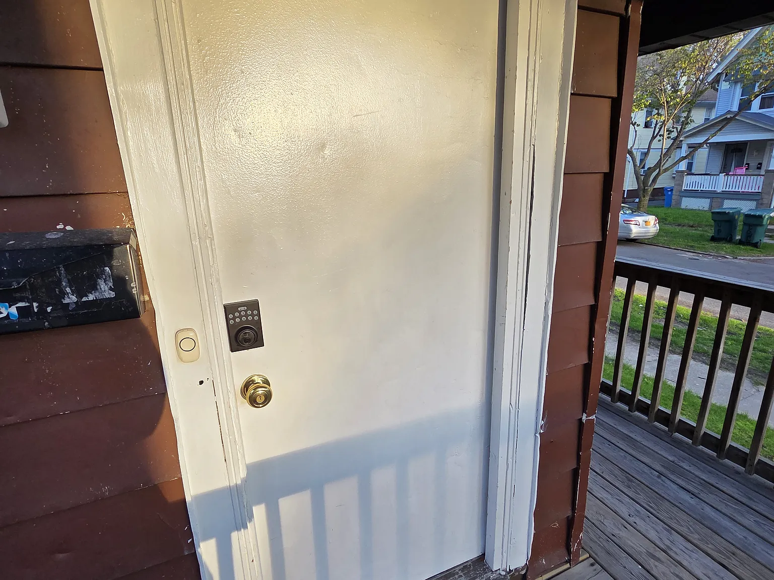 2 bed, 1000 sqft, $1,550 — Photo 3