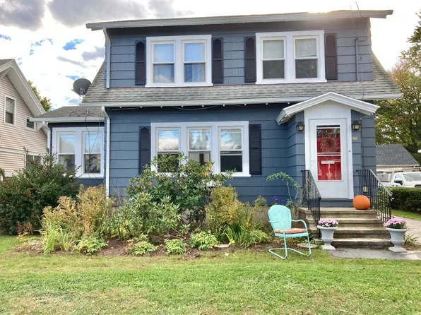 68 Francis St, East Haven, CT 06512