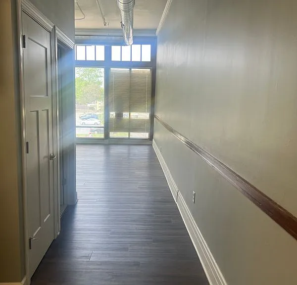 1377 Main St #3 — Photo 2