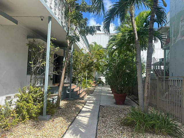 1 bed, 750 sqft, $1,950 — Photo 3