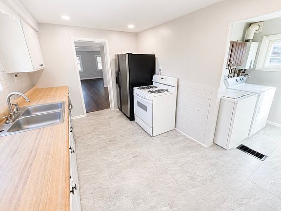 4th image of 34 Porter St