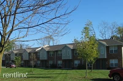 Village.751-762.townhomes