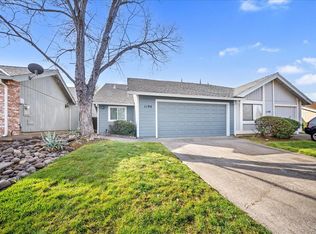 1194 Meadow Gate Dr, Roseville, CA 95661
