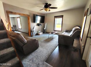 195 S Jackson St, Ney, OH 43549