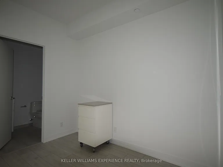39 Mary St #1901 — Photo 19