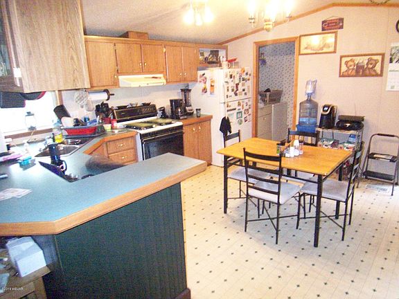 3rd image of 3545 Dewey Avenue Ext