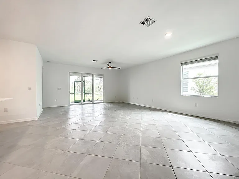 19120 Bordeaux Ct — Photo 10