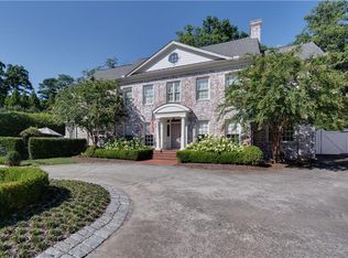 3811 Club Dr NE, Atlanta, GA 30319