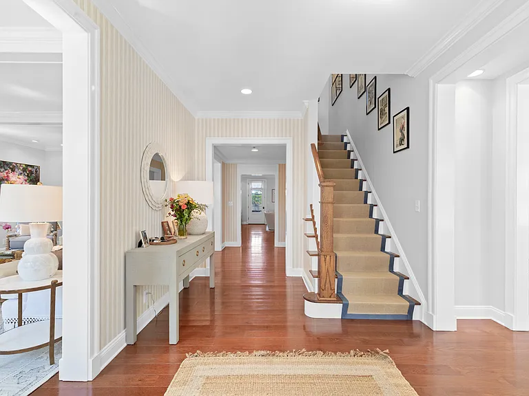 278 Millstone Rd — Photo 9
