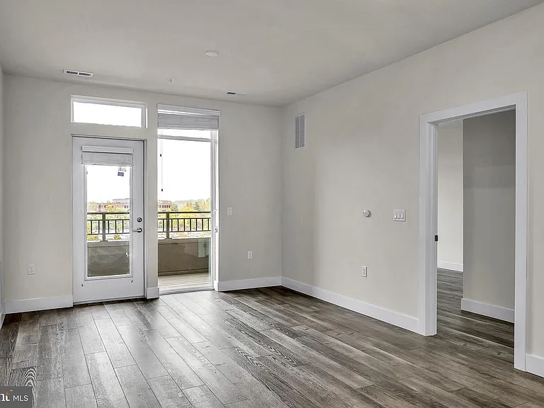 1761 Old Meadow Road 413 #413 — Photo 11