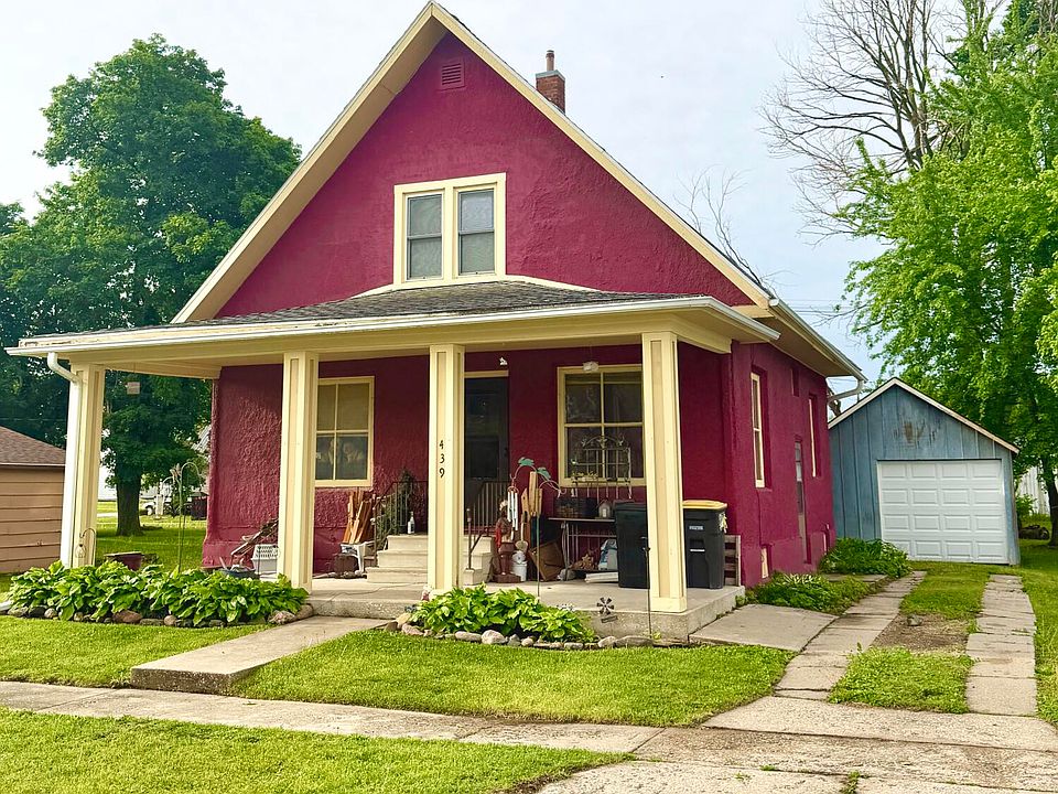 1st image of 439 Des Moines Ave