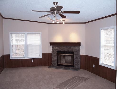 2nd image of 164 Barbary Dr