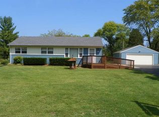 3446 E Oak Ln, Oak Creek, WI 53154