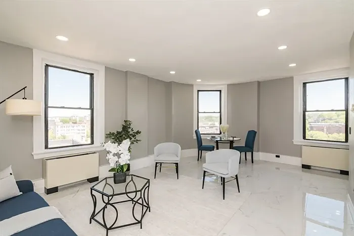140 Chestnut St #140 — Photo 5