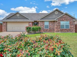 202 Wildcat Dr, Waco, TX 76705