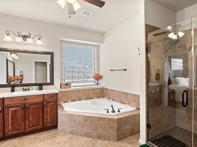 201 Barkley Dr — Photo 20
