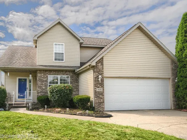 5418 Bright Creek Ct, Flint, MI 48532