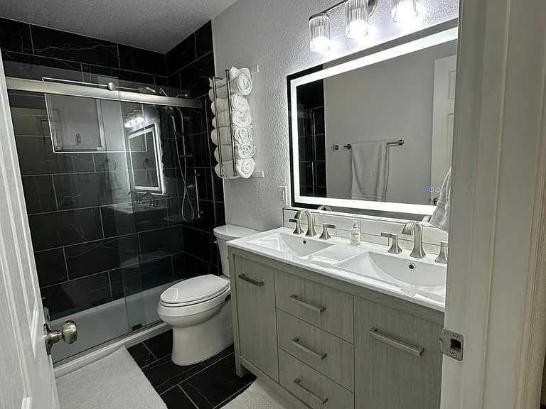 1083 Aspenwald Rd #A — Photo 52