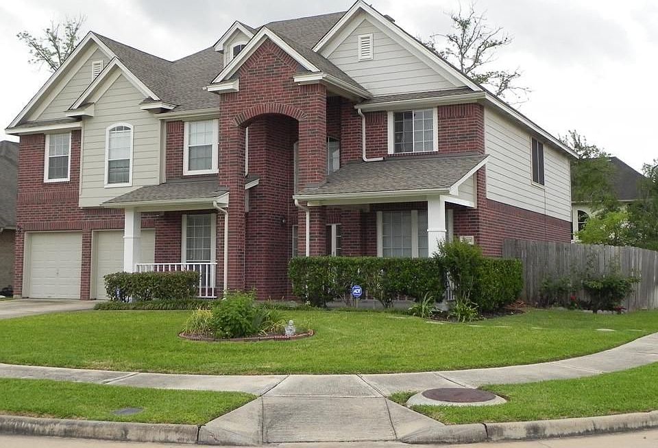 1st image of 16411 Noblewood Ct