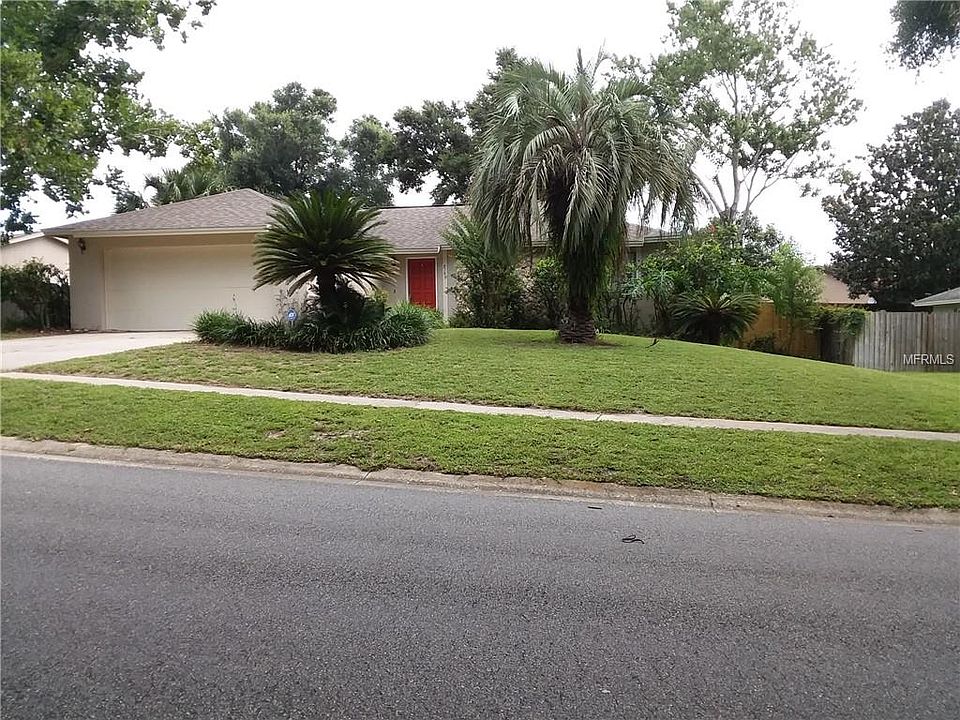 1st image of 3159 Foxwood Dr