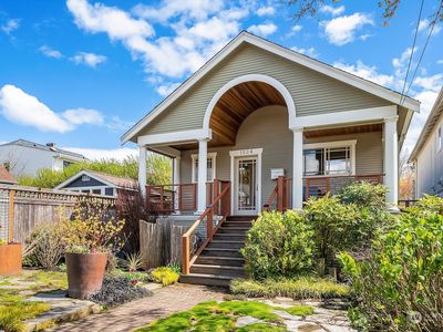 1524 41st Avenue E, Seattle, WA, 98112