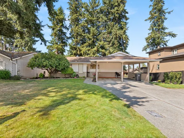 2177 Topaz St, Abbotsford, BC V2T 3W7