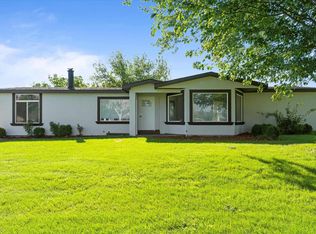 2105 E Mason Pr NE, Benton City, WA 99320