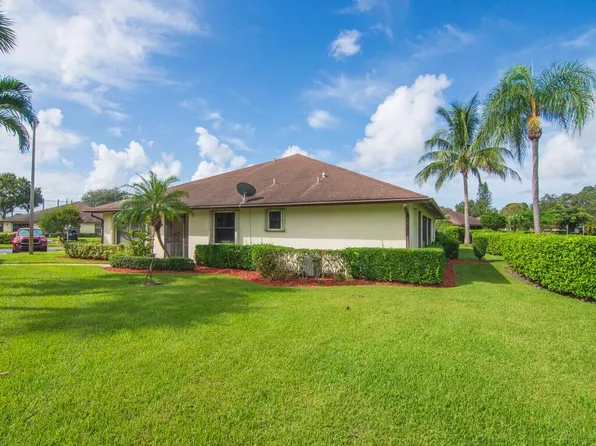 1607 Laurel Leaf Lane, Fort Pierce, FL 34950