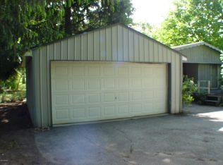 1538 Pinedale Dr, Hastings, MI 49058
