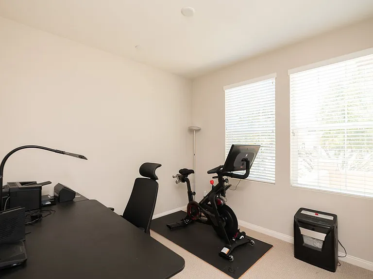 16487 Veridian Cir — Photo 17