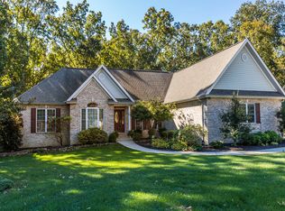 172 Tommotley Dr, Loudon, TN 37774