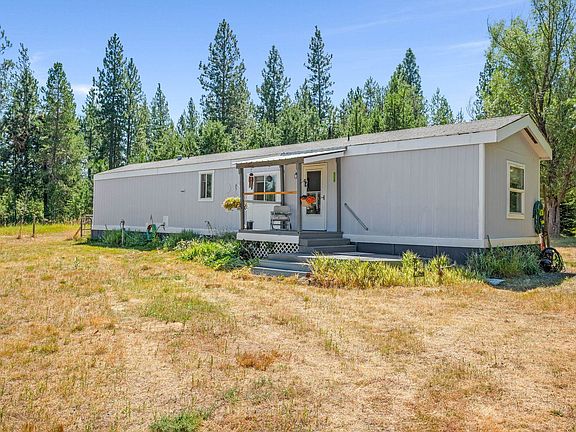 2nd image of 40507 N Division Rd