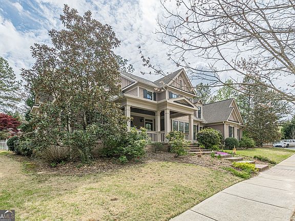 4th image of 774 Barrett Village Ln NW