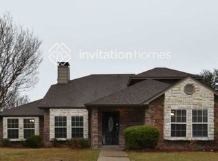 8713 Wood Glen Dr, Rowlett, TX 75088
