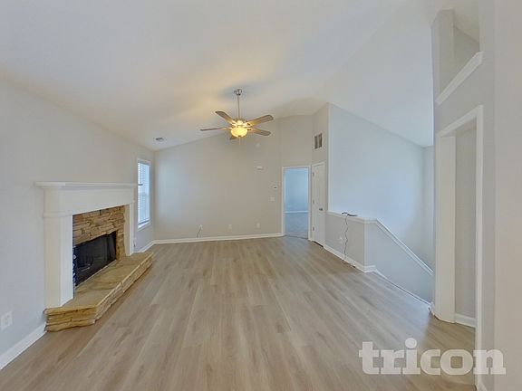2nd image of 299 Greystone Cir