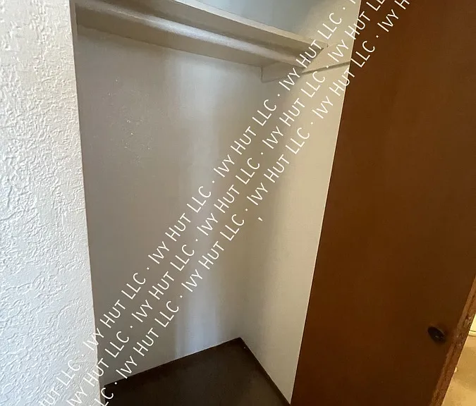 640 Date Ave #6 — Photo 4