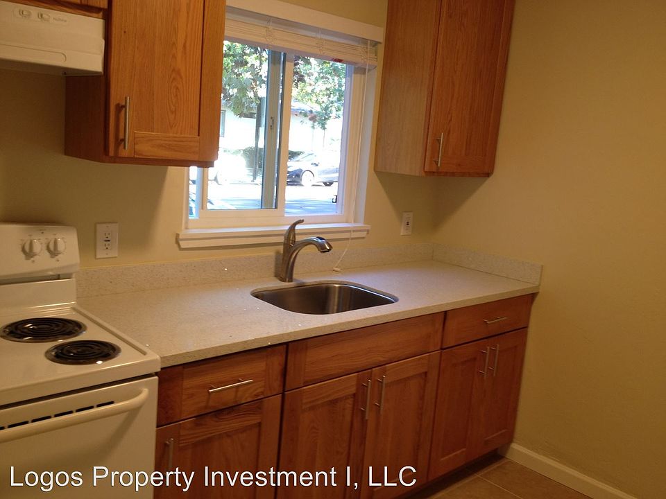 2nd image of 1903 Middlefield Rd APT 07