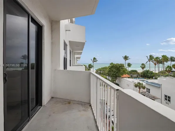4301 Collins Ave APT 403, Miami Beach, FL 33140