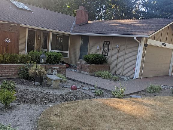 2nd image of 14237 177th Ave