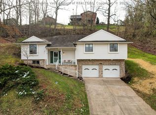 947 Gordon Dr, Charleston, WV 25303