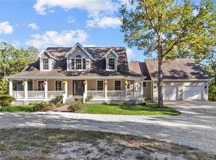 990 Schaper Rd, Foristell, MO