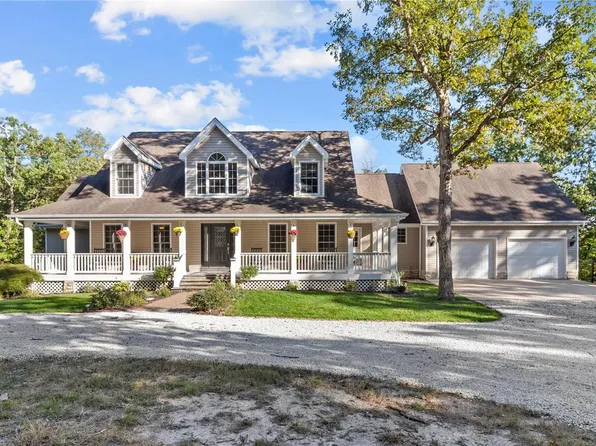 990 Schaper Rd, Foristell, MO 63348