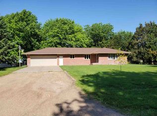 101 Cedar St, Kearney, NE 68845