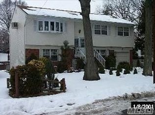 1763 Frederick Ave, Merrick, NY 11566