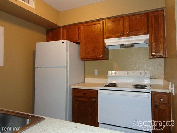 Parkside TownHomes (1)